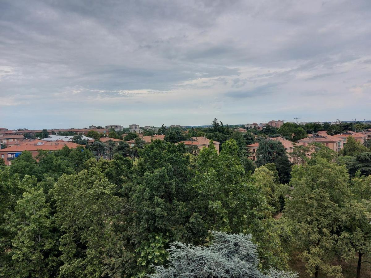 Fare Bnb - Room Del Parco Ρέτζιο Εμίλια Εξωτερικό φωτογραφία