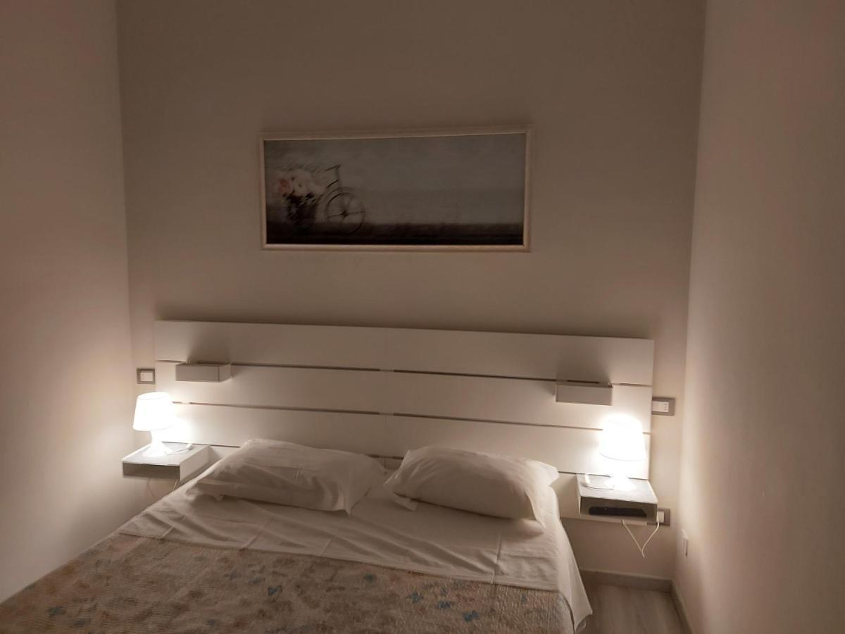Fare Bnb - Room Del Parco Ρέτζιο Εμίλια Εξωτερικό φωτογραφία
