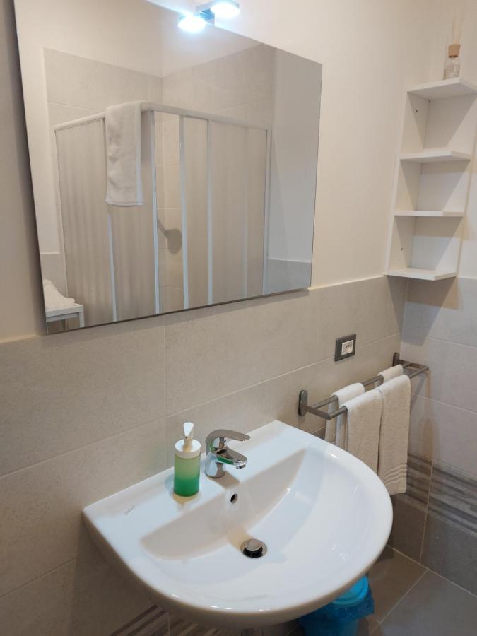 Fare Bnb - Room Del Parco Ρέτζιο Εμίλια Εξωτερικό φωτογραφία